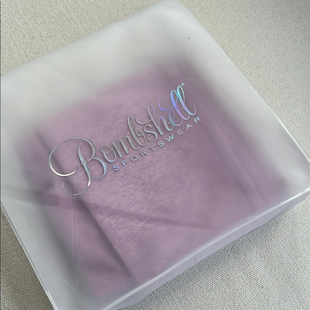 NWT Discontinued Bombshell Sportswear Bunny Leggings